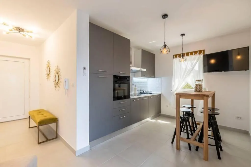 Apartment By Joe Trogir 0*,  Croatia